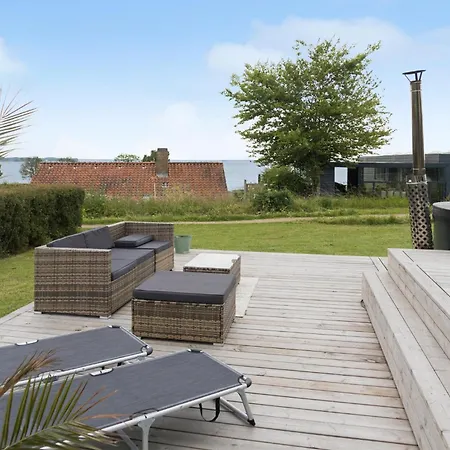 4 Bedroom Gorgeous In 펜션 *